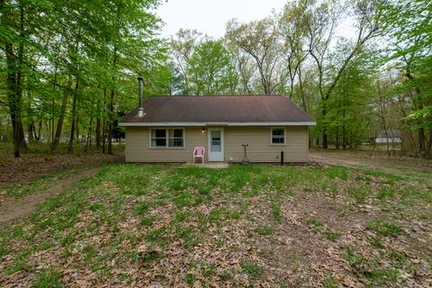 959 Irving Ave, Pullman, MI 49450