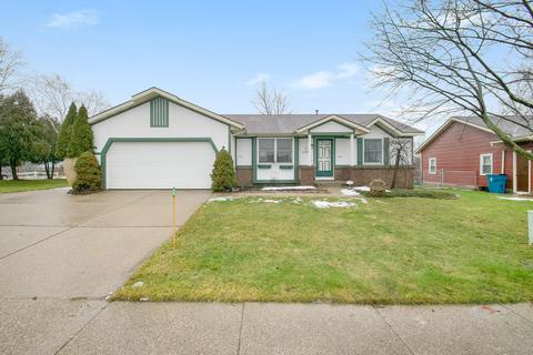 2796 Rum Creek Dr SE, Kentwood, MI 49508