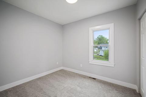 545 Royal Dr, Jackson, MI 49202 photo 20