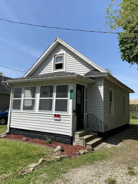 134 Willow St, Jackson, MI 49202 photo 1