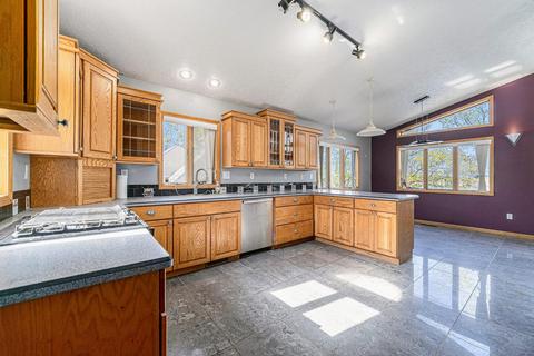 851 Roselle St, Jackson, MI 49201 photo 5