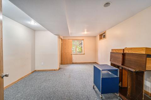 851 Roselle St, Jackson, MI 49201 photo 23