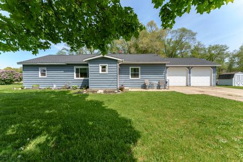 620 Mill St, Wayland, MI 49348