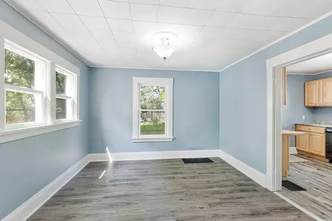 614 N State St, Jackson, MI 49202 photo 12