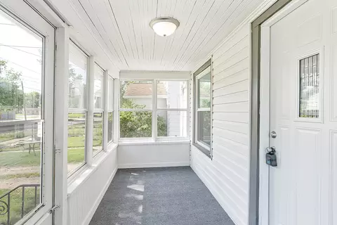 614 N State St, Jackson, MI 49202 photo 5