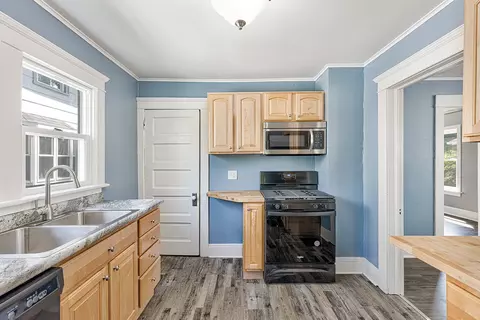 614 N State St, Jackson, MI 49202 photo 14