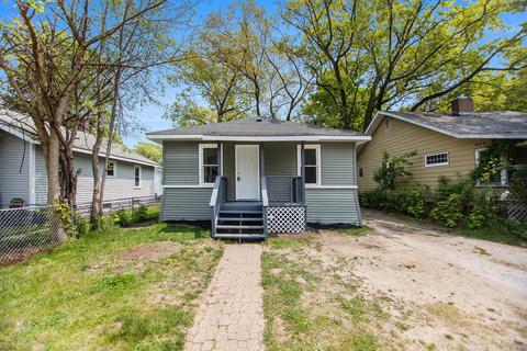 1620 Dyson St, Muskegon, MI 49442