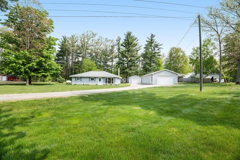 4963 E 36th St, Newaygo, MI 49337 photo 3