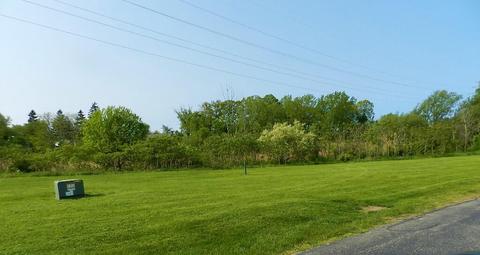 2500 Bay Pointe Dr, St. Joseph, MI 49085 photo 2