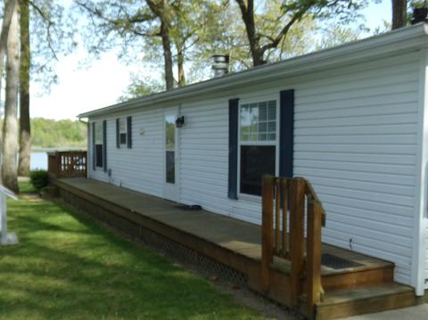 12224 Maple St, Montgomery, MI 49255
