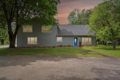 4680 Reynolds Rd, Jackson, MI 49201