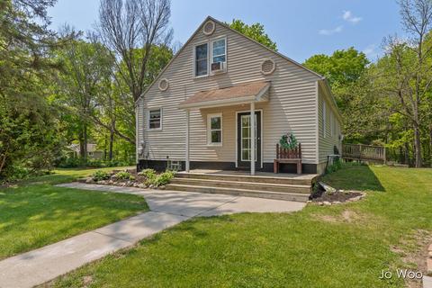 2029 Rogue River Rd NE, Belmont, MI 49306