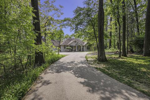 3930 Hall St SW, Grand Rapids, MI 49534