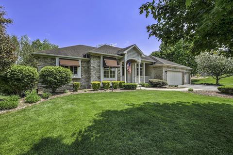 5827 Stonecrop Dr NE, Belmont, MI 49306