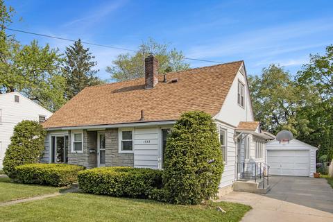 1933 Royce Ave, Kalamazoo, MI 49001