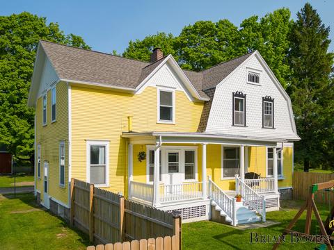8430 Myers Lake Ave NE, Rockford, MI 49341