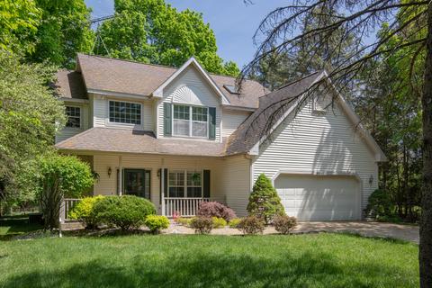 6441 Angling Rd, Portage, MI 49024