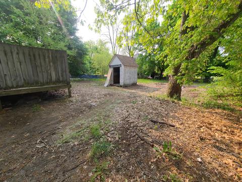 515 Crooks St, Belding, MI 48809 photo 6