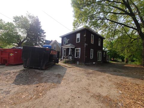 515 Crooks St, Belding, MI 48809 photo 2