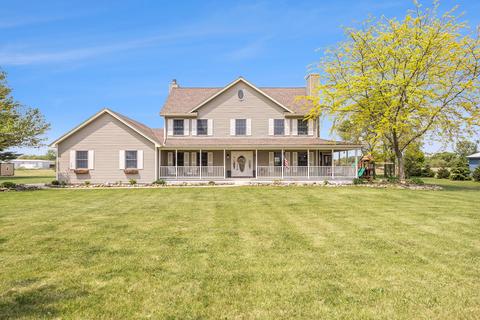 952 7 Mile Rd, Union City, MI 49094
