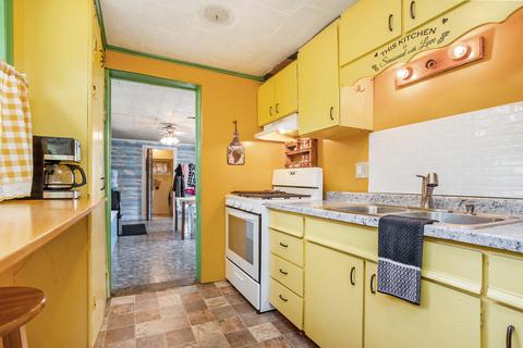783 Stuart Lake Rd, Marshall, MI 49068 photo 6