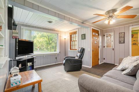 783 Stuart Lake Rd, Marshall, MI 49068 photo 5
