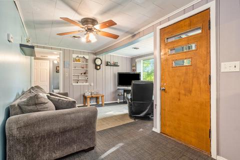 783 Stuart Lake Rd, Marshall, MI 49068 photo 4