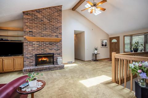 11500 Long Point Dr, Plainwell, MI 49080 photo 4
