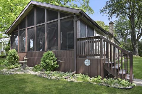 69960 Garver Lake Rd, Edwardsburg, MI 49112