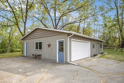 723 E Gun River Dr, Plainwell, MI 49080 photo 23