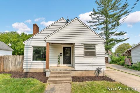 608 Garfield Ave NW, Grand Rapids, MI 49504
