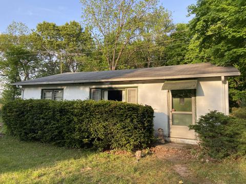 1 Lumley St, Jones, MI 49061