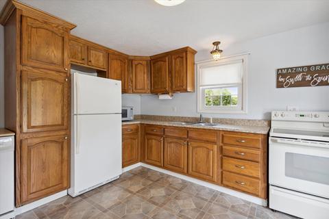 2101 E Main St, Niles, MI 49120 photo 4