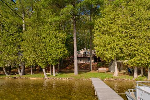 5444 N Lake Ave, Fountain, MI 49410