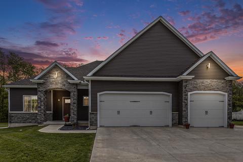 590 Autumns Way Blvd, Kalamazoo, MI 49009