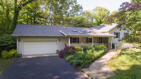 3872 W B Ave, Plainwell, MI 49080