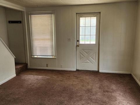 128 Second Ave, Big Rapids, MI 49307 photo 4