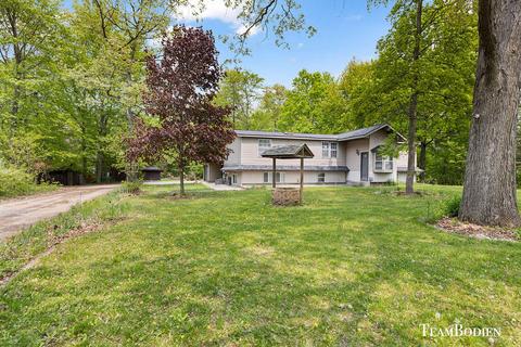 1339 Fonger St NE, Sparta, MI 49345