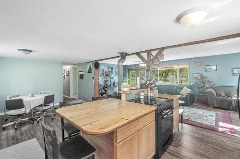 379 Bullis Rd, Gregory, MI 48137 photo 8