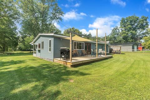 379 Bullis Rd, Gregory, MI 48137 photo 33