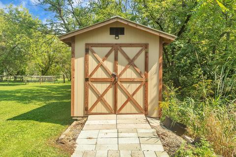 379 Bullis Rd, Gregory, MI 48137 photo 34