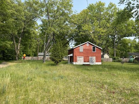 610 Center St, Muskegon, MI 49442