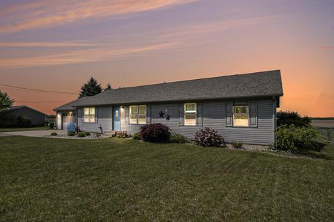 16010 Lake Rd, White Pigeon, MI 49099