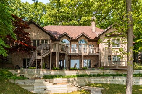 7295 Hidden Cove Pl, Kalamazoo, MI 49009