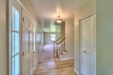 5225 Timbercrest Trl, Jackson, MI 49201 photo 4