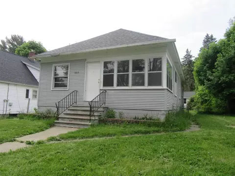 1003 W Southern Ave, Muskegon, MI 49441