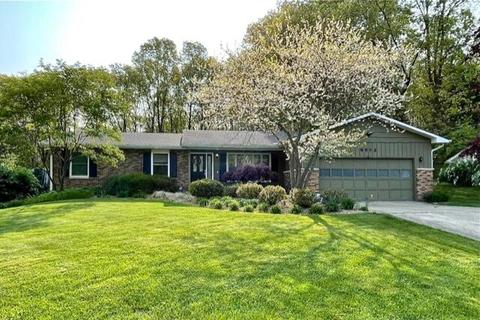 6802 Springbrook Ln, Kalamazoo, MI 49004