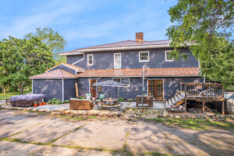  21237 Capital Ave NE, Battle Creek, MI 49017 photo 4