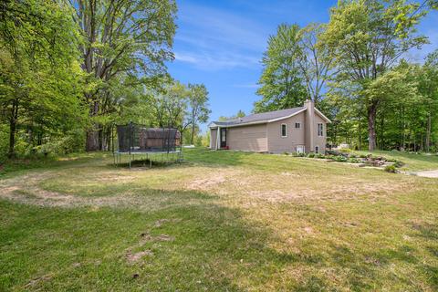 13734 S Elder Ave, Grant, MI 49327 photo 23