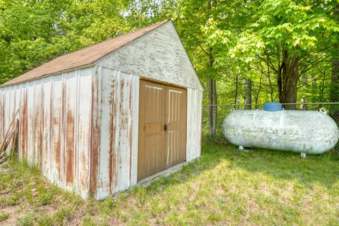 8961 N 23rd Ave, Bitely, MI 49309 photo 10
